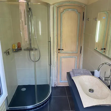 Pensjonat Les Palmiers *